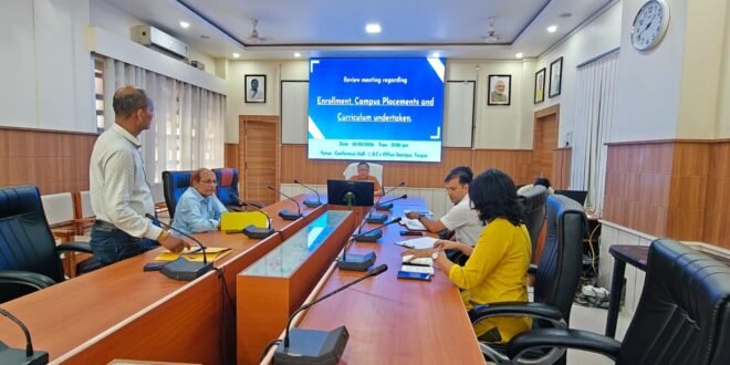 Sonitpur District Commissioner Ananda Kumar Das chairing a review meeting on campus placements and technical education in Tezpur.